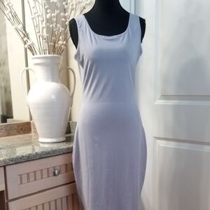 Elegant Sleeveless Gray Dress Size Medium